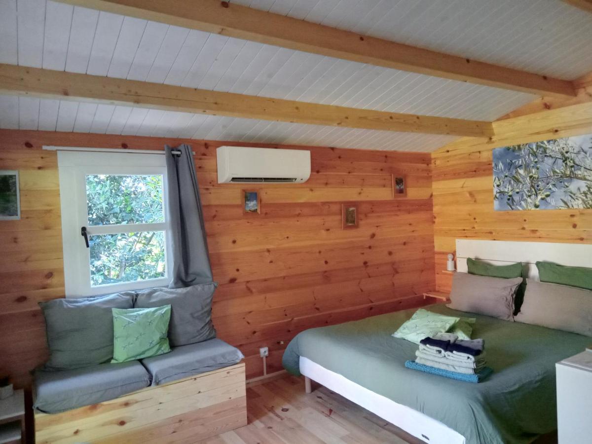 Chalet "Le Petit Olivier" Gites Appart 'Hotel L'Echappee Belle D'Aubenas Logement 2 Sur 3 Екстер'єр фото